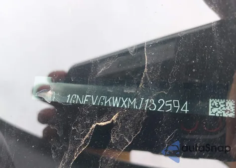 2021 Chevrolet Traverse Awd Lt Cloth from USA, damaged, VIN 1GNEVGKWXMJ132594